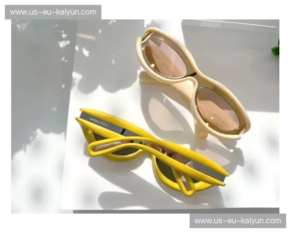 开云中国官网:引领时尚潮流,探索奢华生活新高度 开云中国官网:引领时尚潮流,探索奢华生活新高度